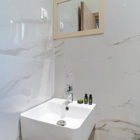 Apartment Lavrio Corfu *