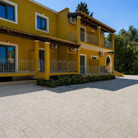 Lavrio Corfu Apartment Ýpsos